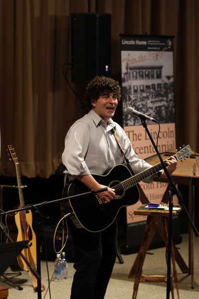 Chris-Vallillo